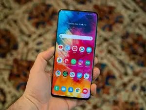 New Samsung Galaxy S20+ 5G 128 GB Black