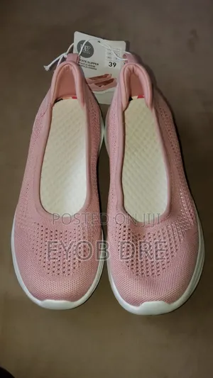 Women's Shoe
