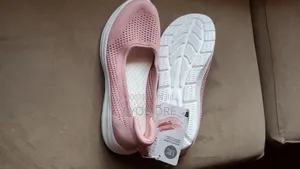 Women's Shoe