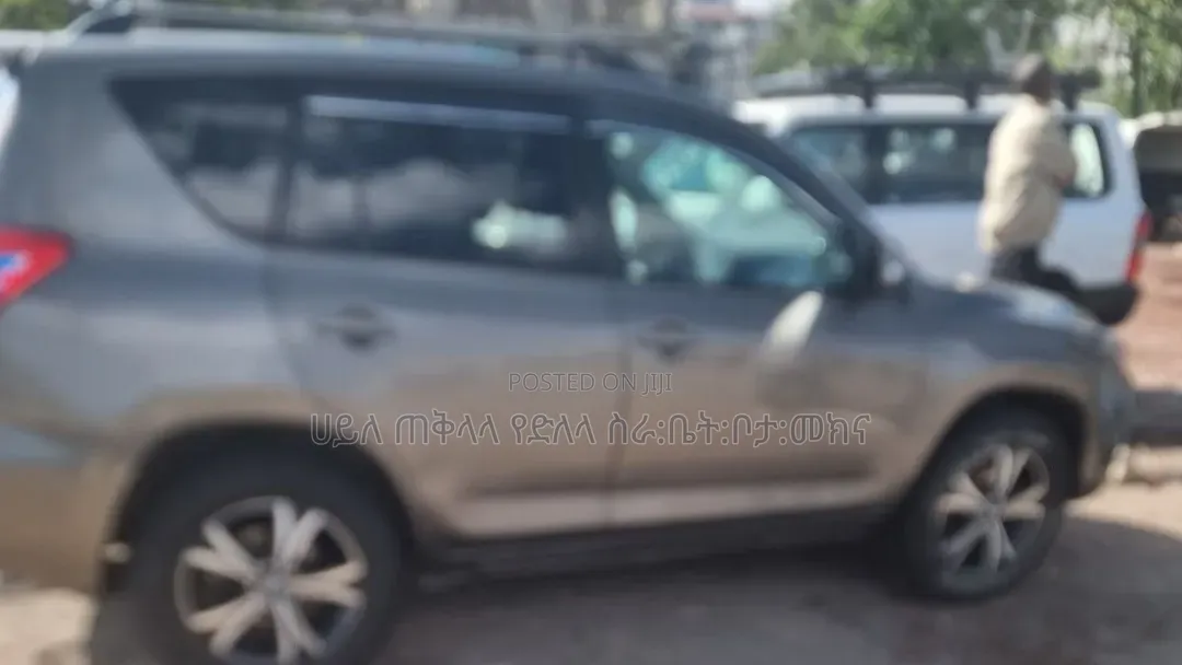 Toyota RAV4 2011 Teal