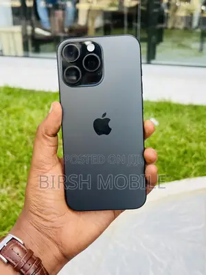 New Apple iPhone 16 Pro Max 256 GB Black