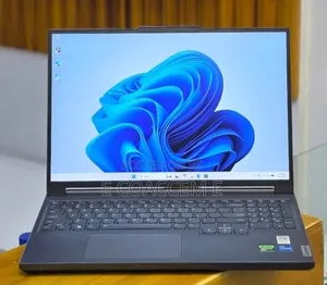 New Laptop Lenovo 16GB Intel SSD 1T