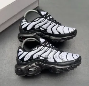 Color Change Nike Air Maxtn