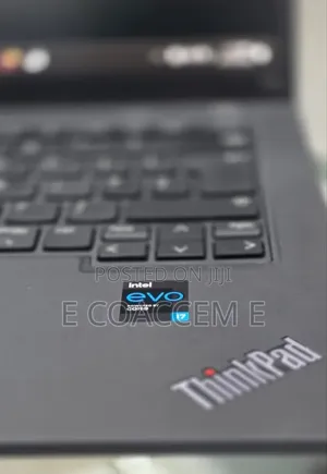 New Laptop Lenovo ThinkPad T14 16GB Intel Core i7 SSD 256GB