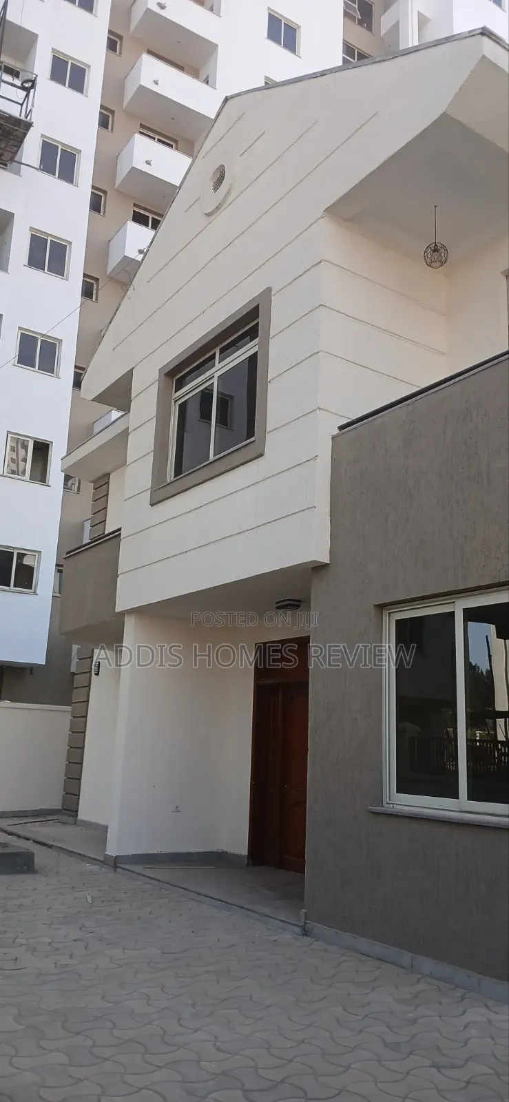 3bdrm Apartment in Nifas Silk-Lafto for sale