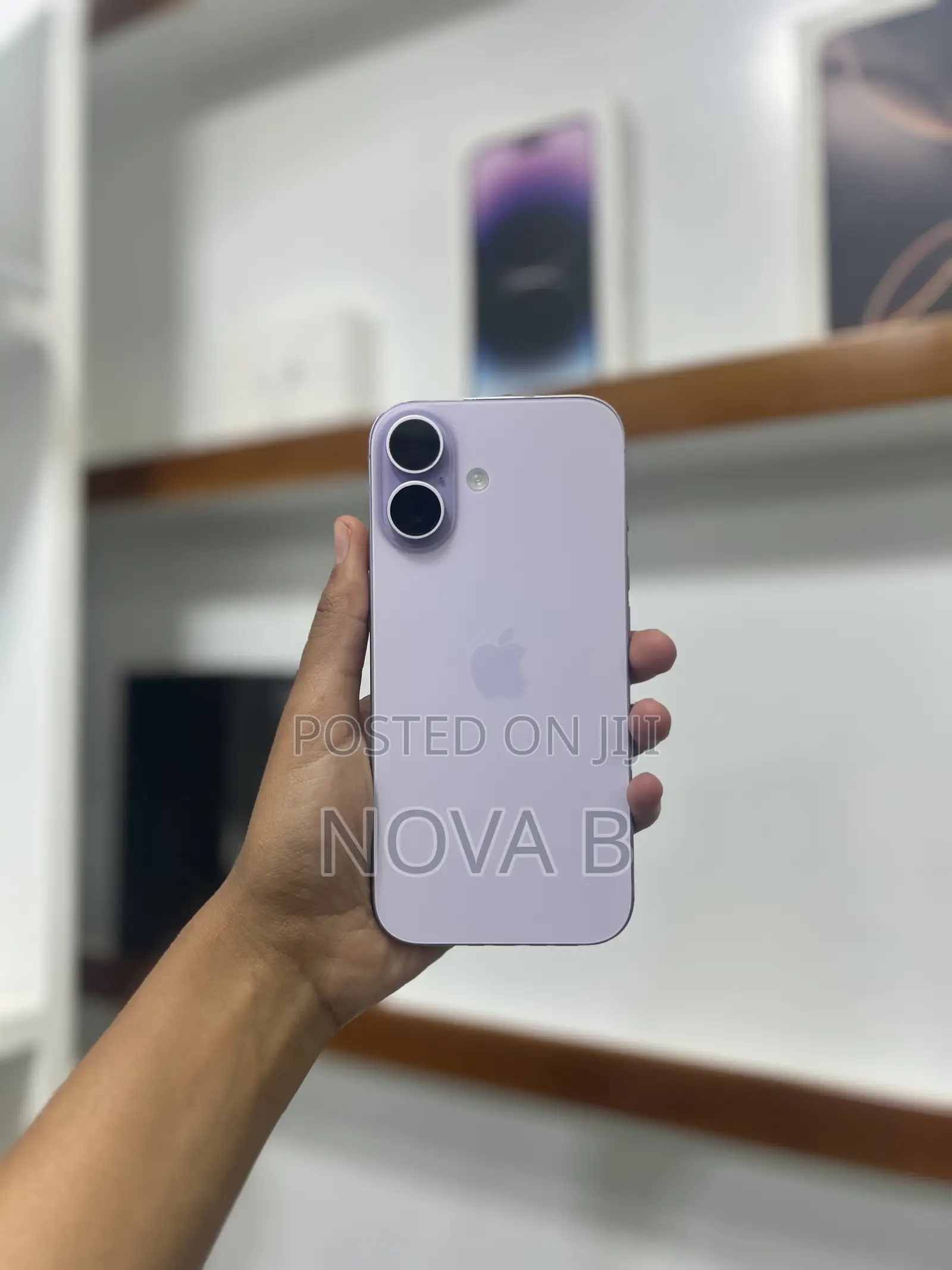 New Apple iPhone 17 256 GB Purple