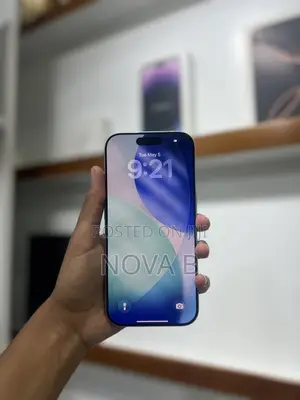 New Apple iPhone 17 256 GB Purple
