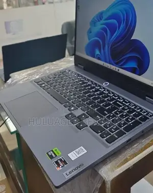 New Laptop Lenovo LOQ 15AHP10 16GB AMD Ryzen 7 SSD 512GB