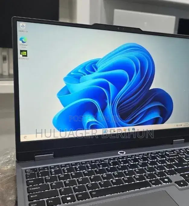 New Laptop Lenovo LOQ 15AHP10 16GB AMD Ryzen 7 SSD 512GB