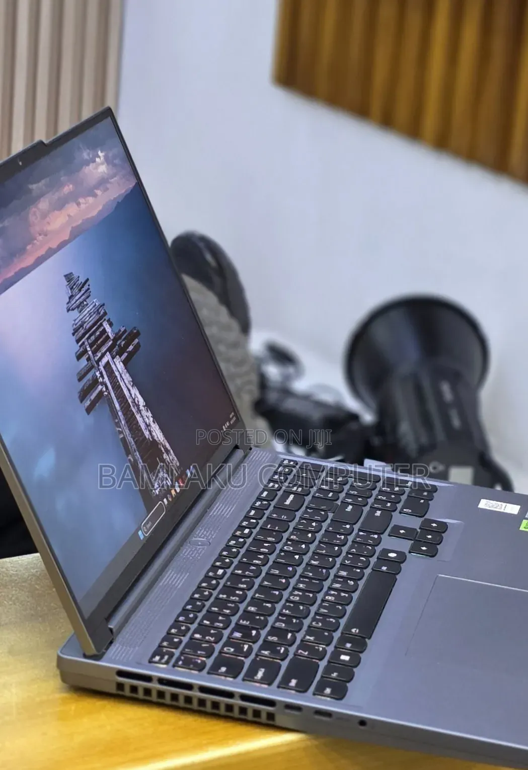 New Laptop Lenovo Legion 5 16GB AMD Ryzen 7 SSD 1T