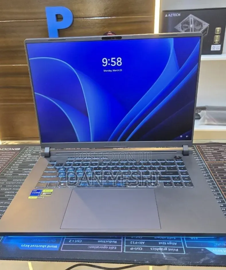 New Laptop Asus 40GB Intel Core i9 SSD 1T