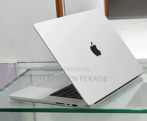 New Laptop Apple MacBook Pro 2021 M1 16GB Apple M1 Pro SSD 512GB