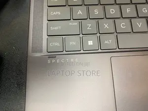 New Laptop HP Spectre 16GB Intel Core i7 SSD 1T