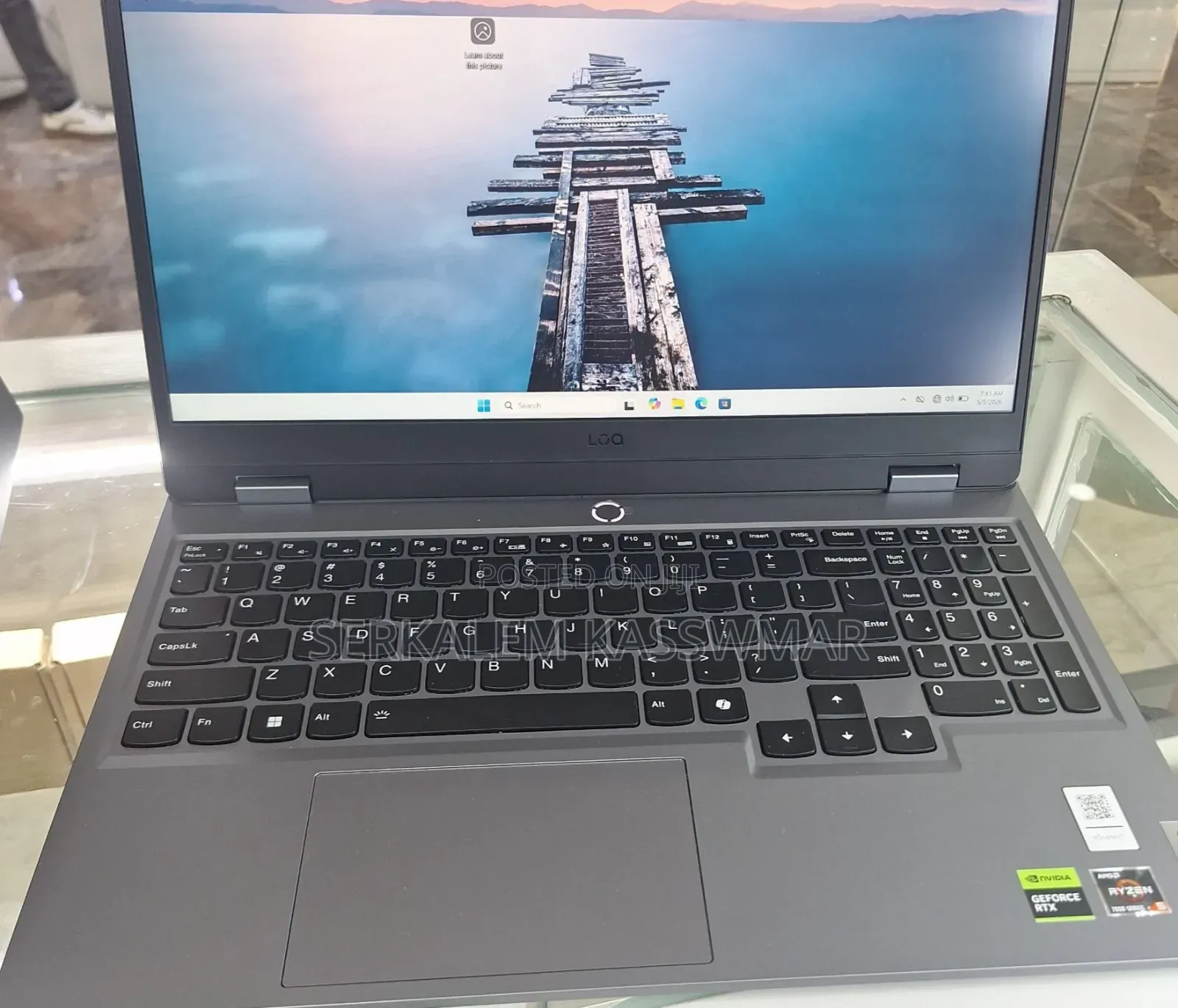 New Laptop Lenovo LOQ 15AHP10 16GB AMD Ryzen 5 SSD 512GB