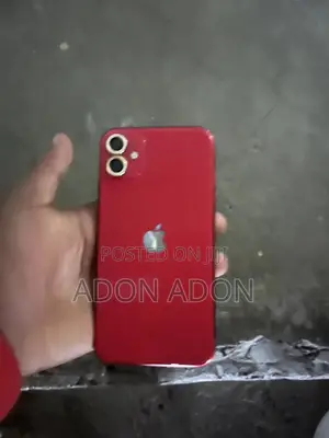 Apple iPhone 11 64 GB Red