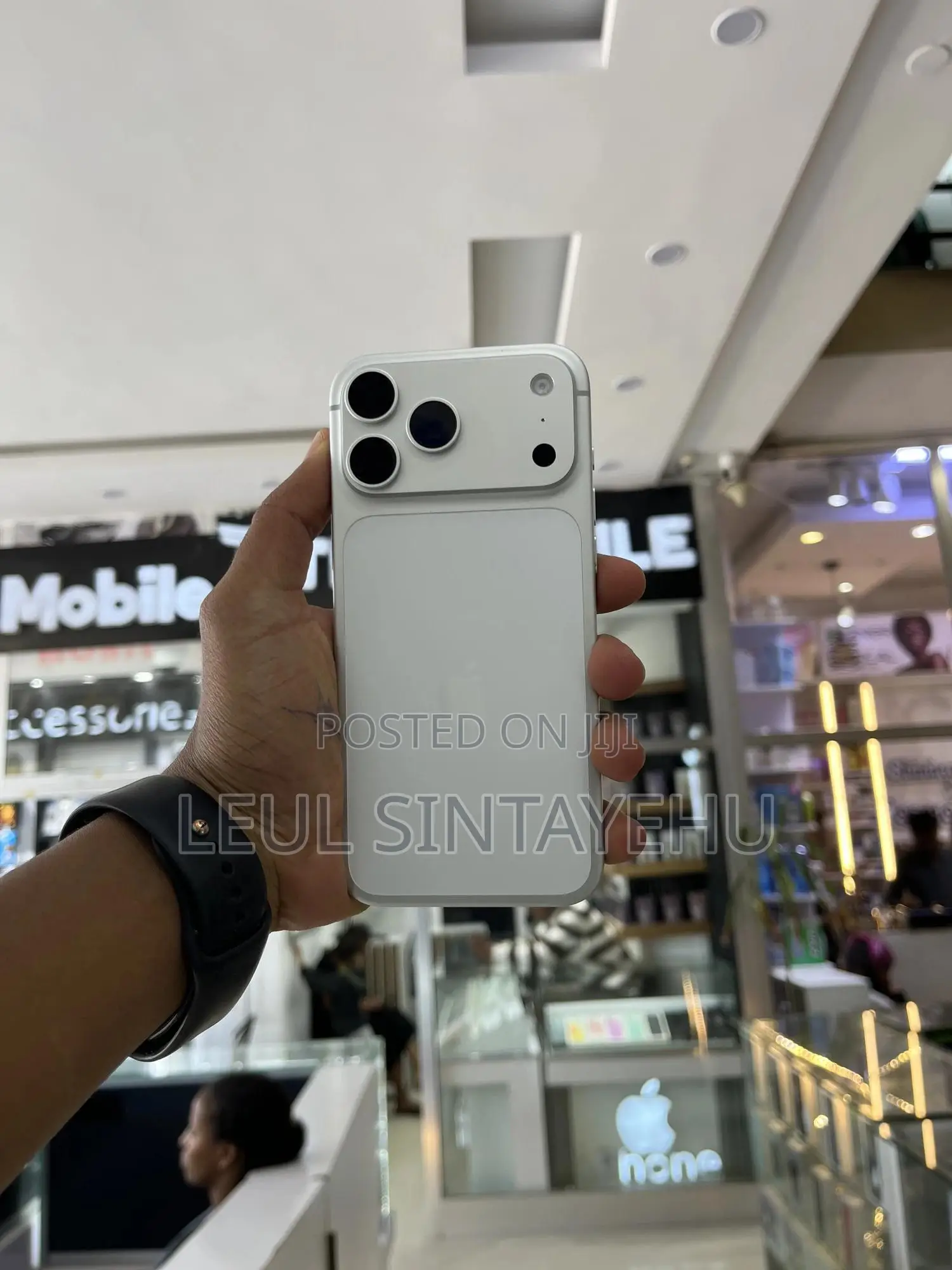 New Apple iPhone 17 Pro Max 256 GB White