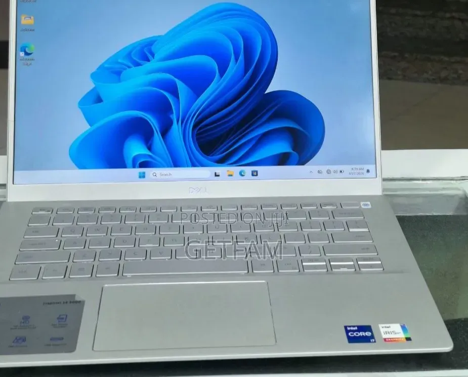 New Laptop Dell Inspiron 15 16GB Intel Core i7 SSD 512GB