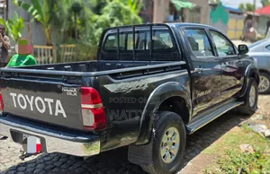Toyota Hilux 2009 Black