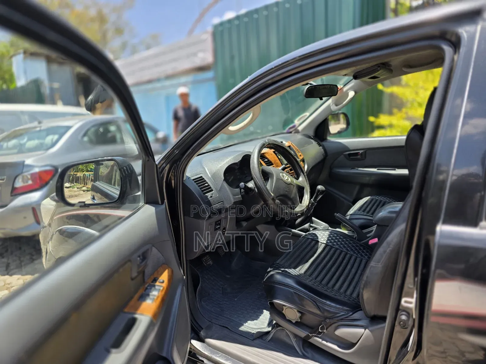 Toyota Hilux 2009 Black