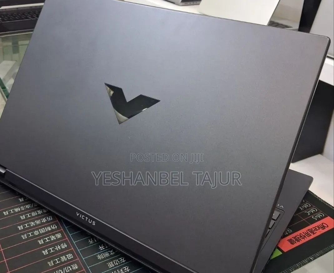 New Laptop HP Victus 15 16GB Intel Core i7 SSD 1T