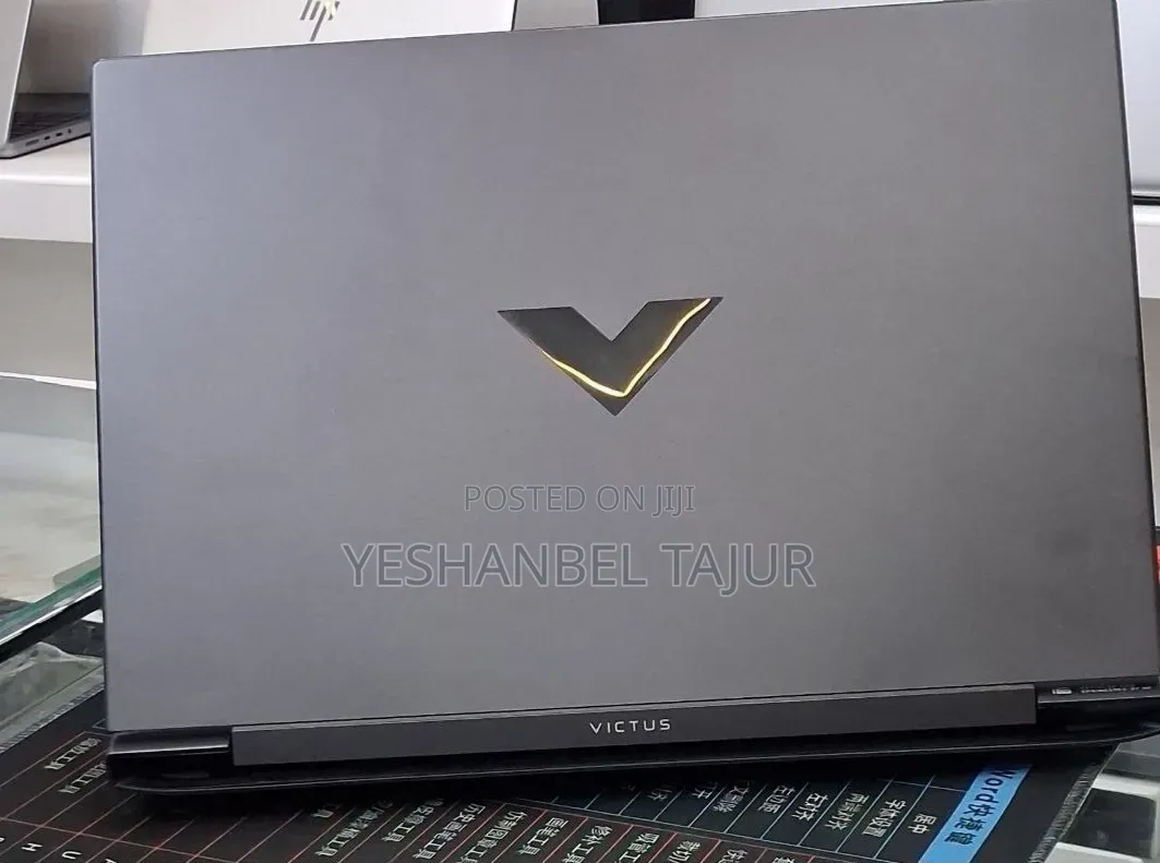 New Laptop HP Victus 15 16GB Intel Core i7 SSD 1T