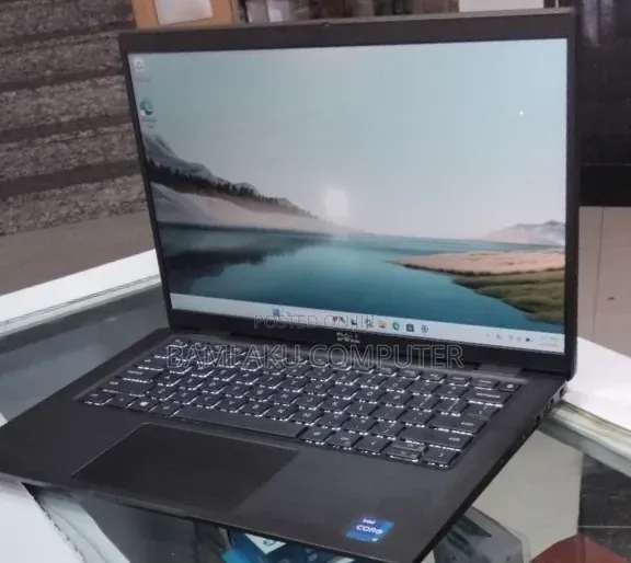 New Laptop Dell Latitude 7420 16GB Intel Core i7 SSD 512GB