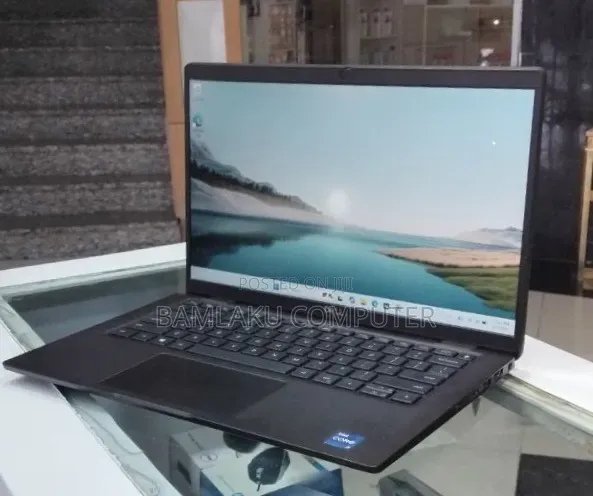 New Laptop Dell Latitude 7420 16GB Intel Core i7 SSD 512GB