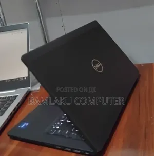 New Laptop Dell Latitude 7420 16GB Intel Core i7 SSD 512GB