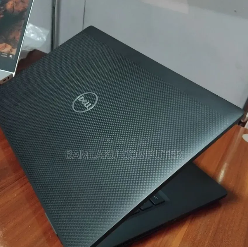 New Laptop Dell Latitude 7420 16GB Intel Core i7 SSD 512GB