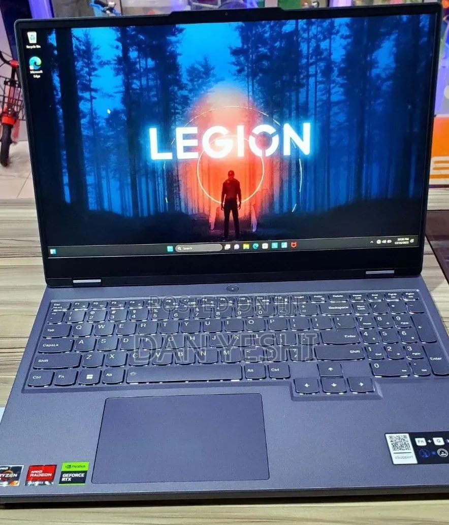 New Laptop Lenovo Legion 5 16GB AMD Ryzen 7 SSD 1T