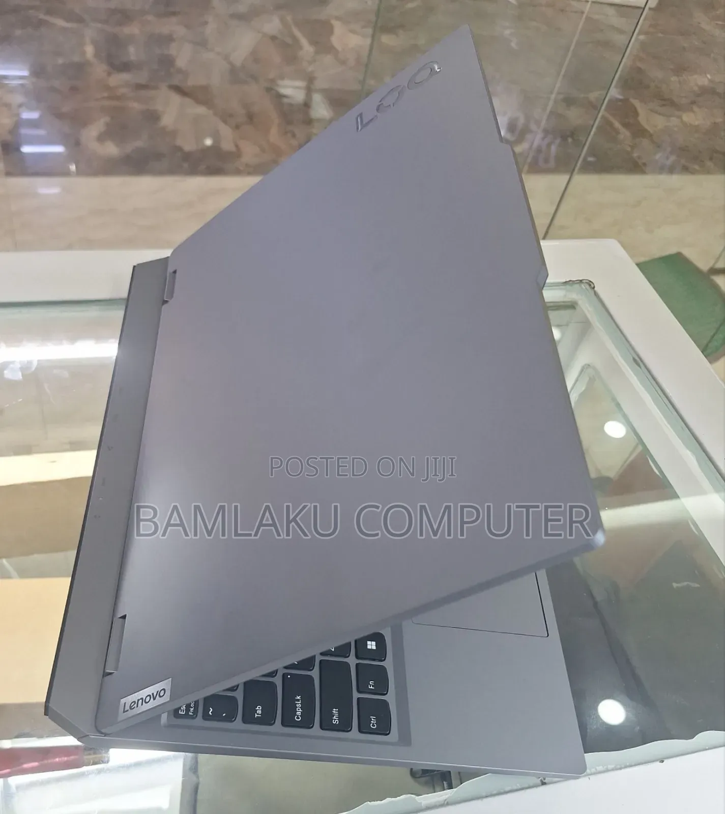 New Laptop Lenovo LOQ 15IRH8 16GB AMD Ryzen 5 SSD 512GB