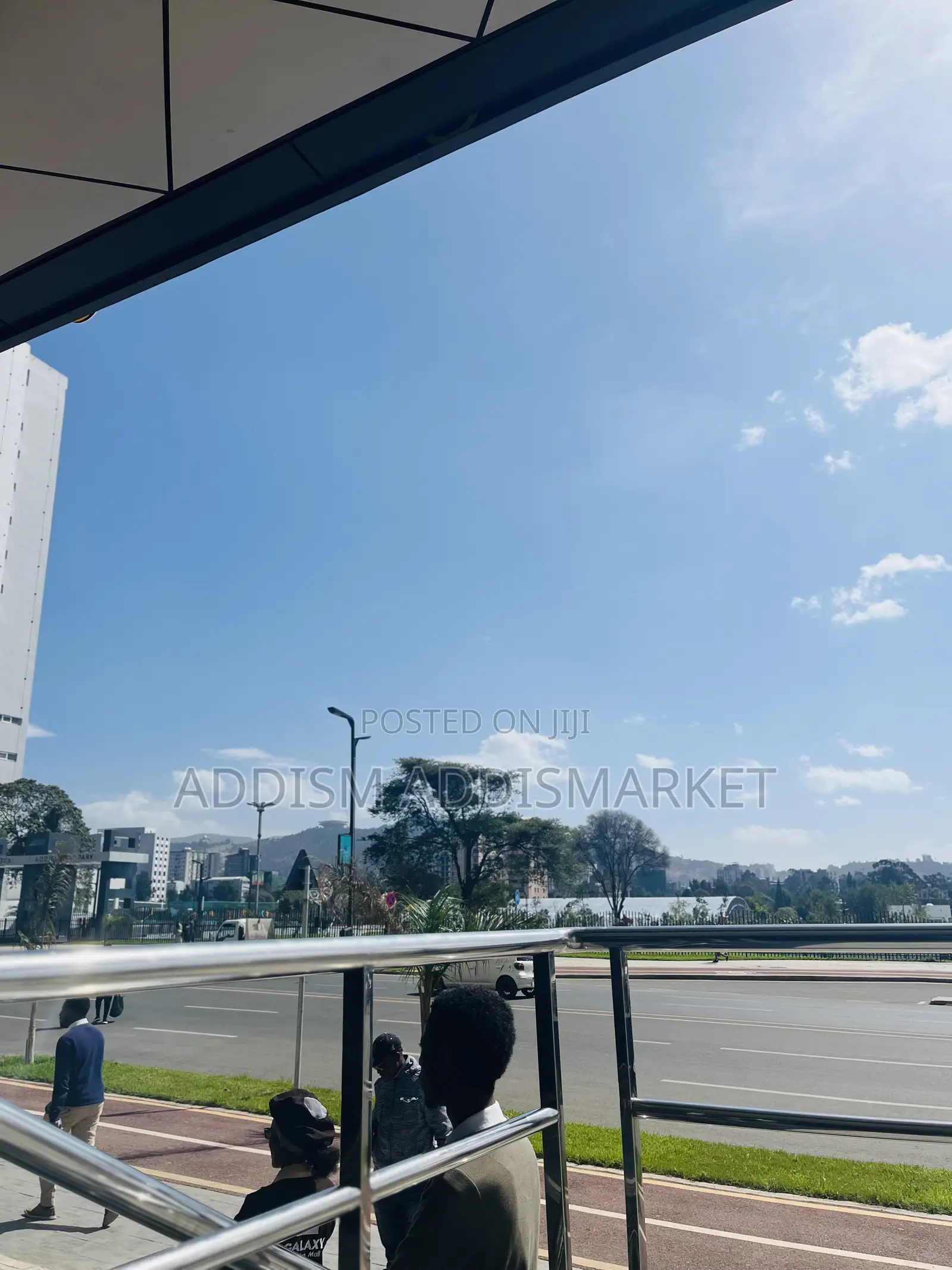 Furnished 5bdrm Villa in የግለሰብ ቤት, Gullele for sale