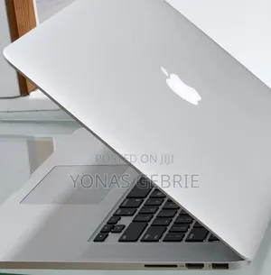 New Laptop Apple MacBook 16GB Intel Core i7 SSD 512GB