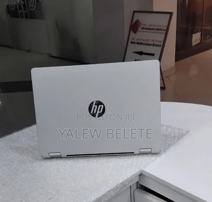 New Laptop HP OmniBook 5 Flip 16GB Intel Core 7 SSD 512GB