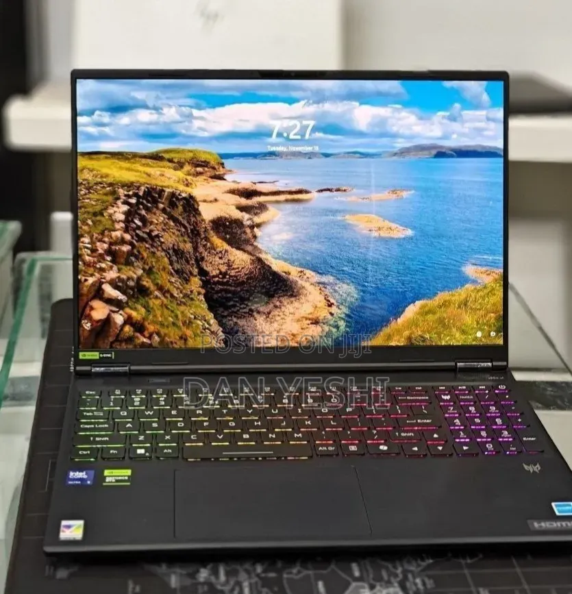 New Laptop Acer Predator Helios Neo 16 16GB Intel Core Ultra 9 SSD 1T