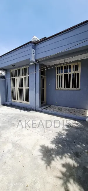 Furnished 3bdrm Villa in ሰሚት, Bole for sale