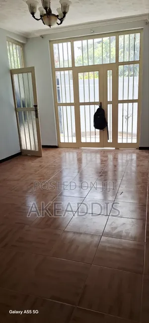 Furnished 3bdrm Villa in ሰሚት, Bole for sale