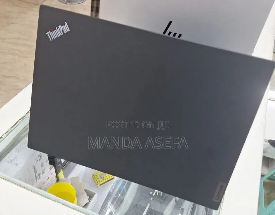 New Laptop Lenovo ThinkPad T14s Gen 2 16GB Intel Core i7 SSD 512GB