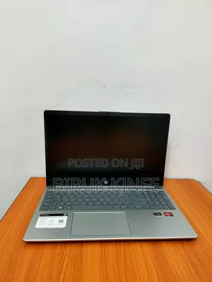 New Laptop HP Stream Notebook 16GB AMD Ryzen 5 SSD 256GB