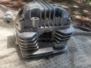 Spare Moterbike Cylinder Head