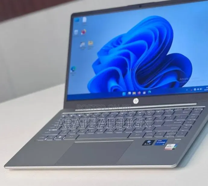 New Laptop HP Stream Notebook 16GB Intel Core i5 SSD 1T