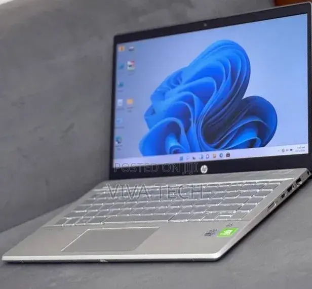 New Laptop HP Pavilion 14 16GB Intel Core i7 SSD 512GB