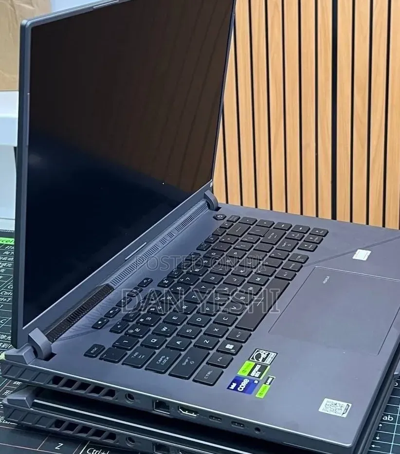 New Laptop Asus 16GB Intel Core i9 SSD 1T
