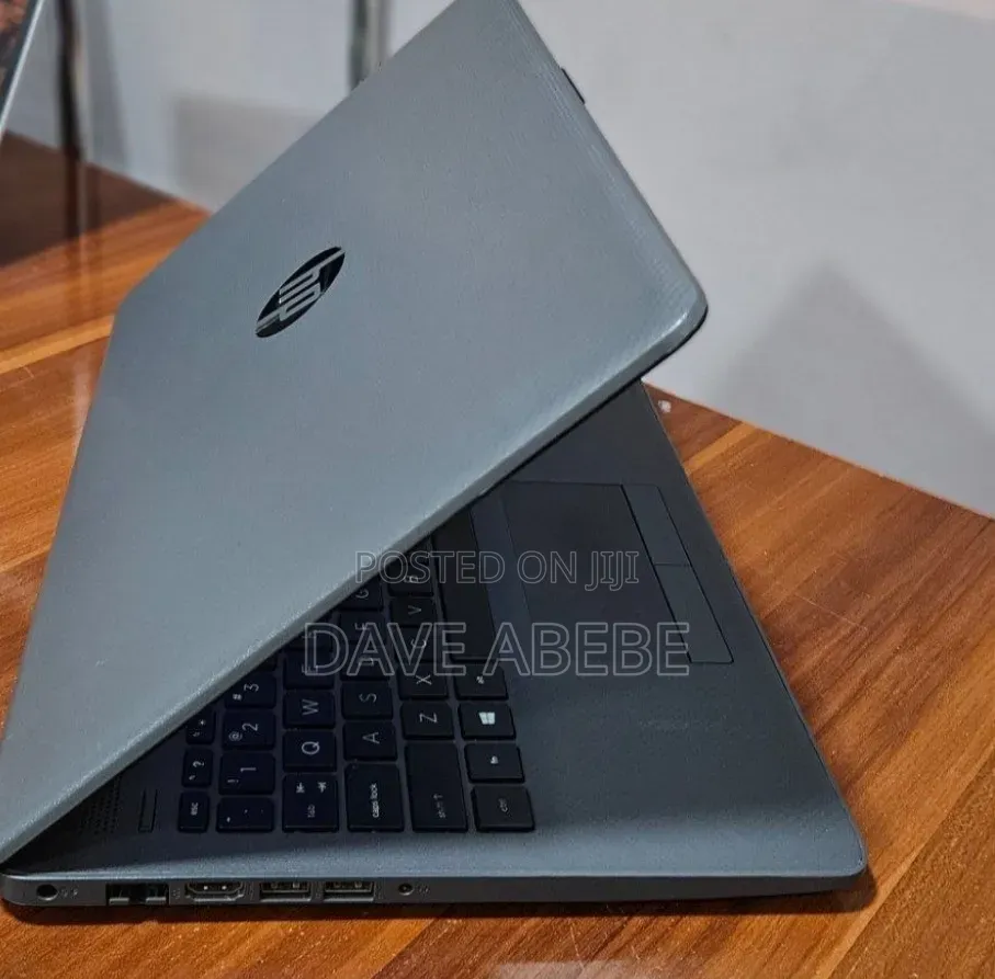 New Laptop HP Stream Notebook 8GB Intel Core i5 SSD 1T