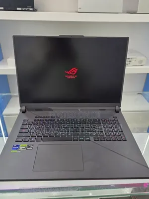 New Laptop Asus ROG Strix G17 16GB Nvidia SSD 1T