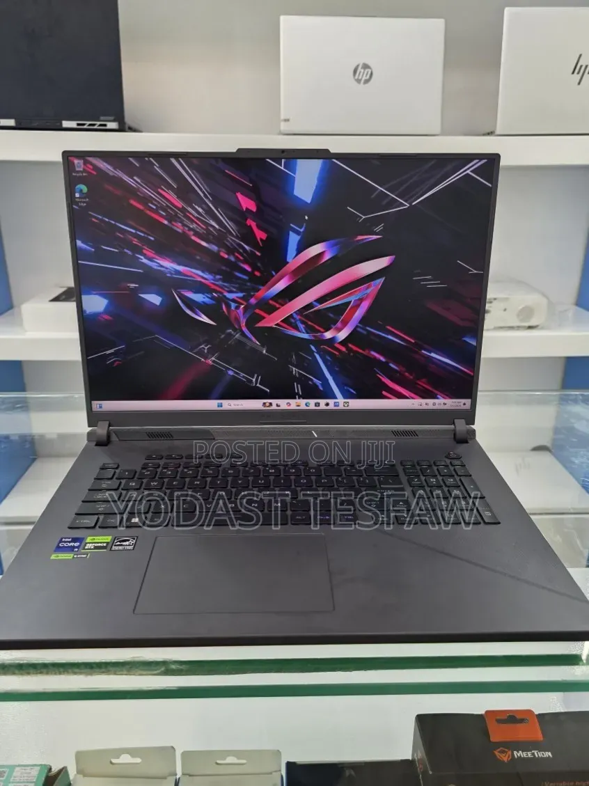 New Laptop Asus ROG Strix G17 16GB Nvidia SSD 1T