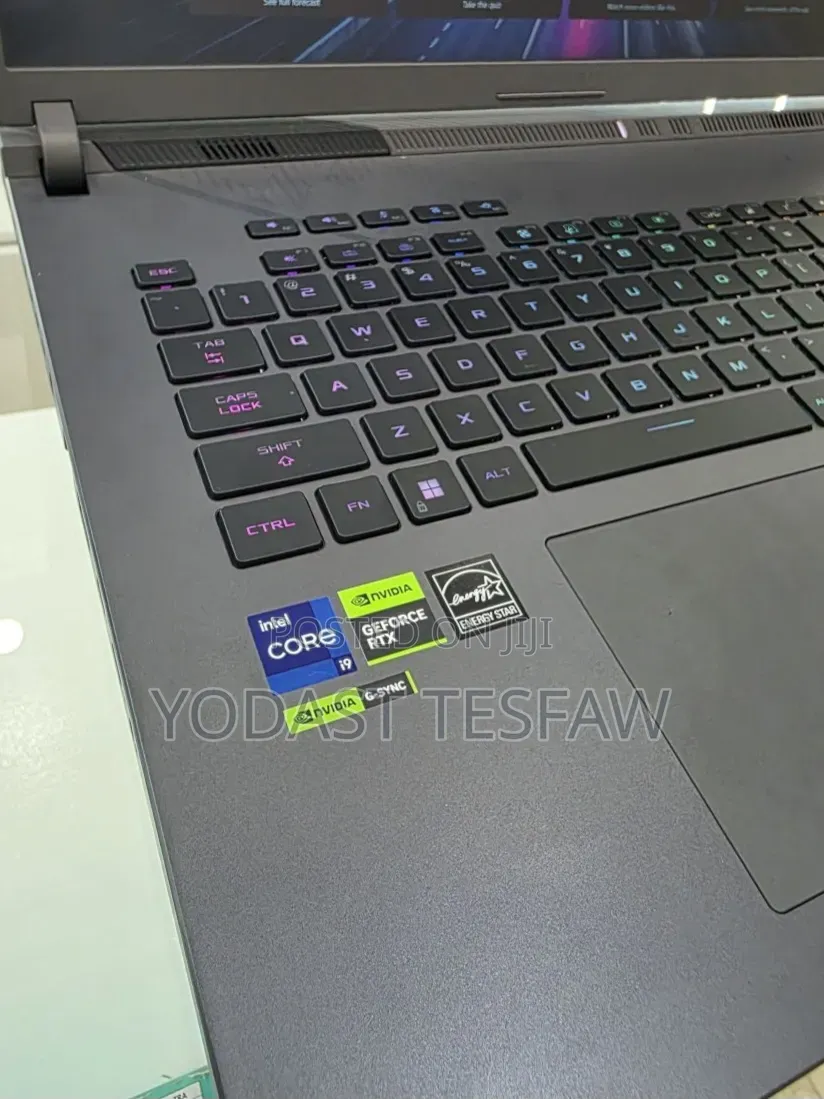 New Laptop Asus ROG Strix G17 16GB Nvidia SSD 1T