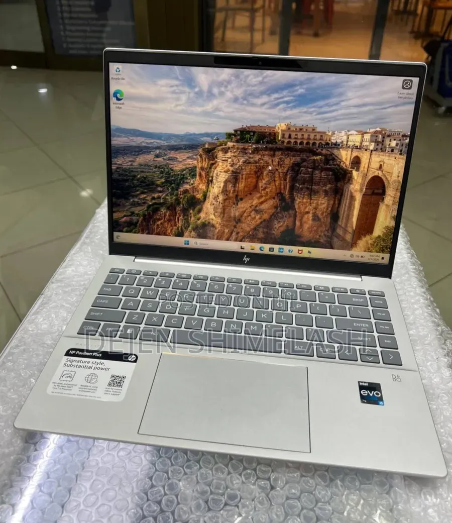 New Laptop HP Pavilion 15 16GB Intel Core i5 SSD 512GB