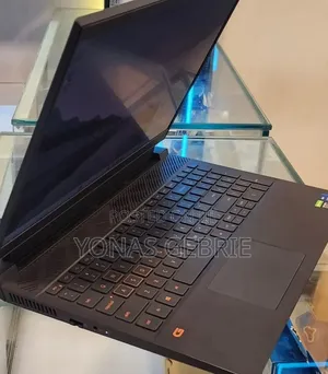 New Laptop Dell 16GB Intel Core i7 SSD 512GB