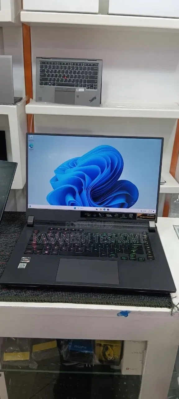 New Laptop Asus ROG Zephyrus G15 16GB Intel Core i9 SSD 512GB
